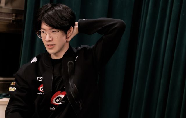 高压逼抢及 高压逼抢及