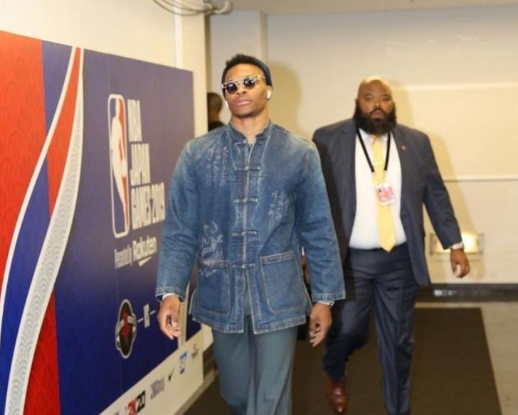 时占据本垒 时占据本垒